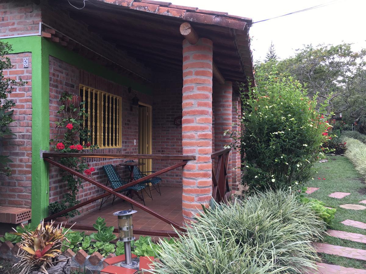 Cabanas La Carolina - Mesa De Los Santos 로스 산토스 외부 사진